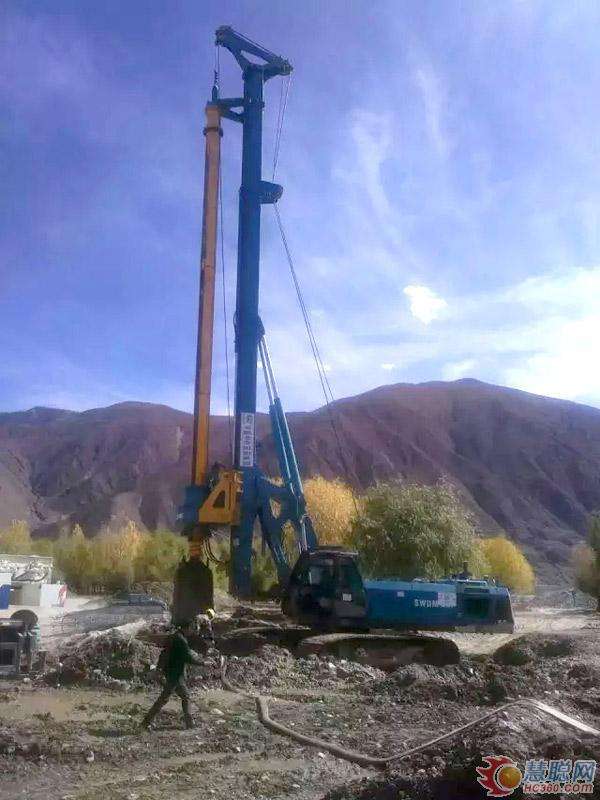 寧夏旋挖鉆機(jī)租賃工程施工案例.jpg 寧夏旋挖鉆機(jī)租賃工程施工案例.jpg