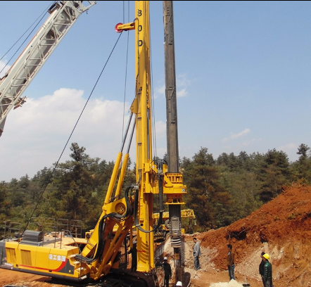 旋挖鉆機(jī)桅桿.png 旋挖鉆機(jī)桅桿.png