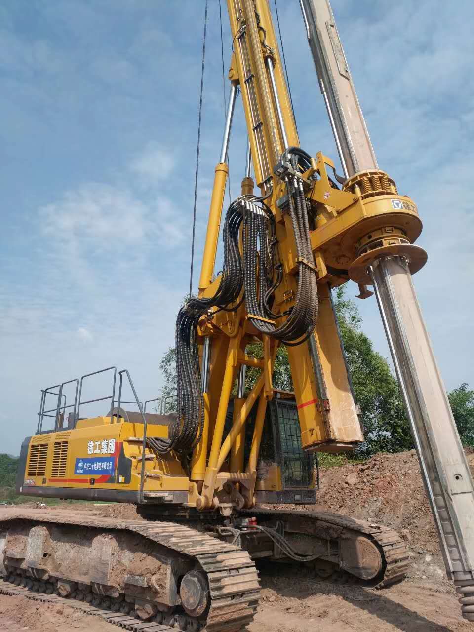出租江蘇山東徐工360旋挖鉆.jpg 出租江蘇山東徐工360旋挖鉆.jpg