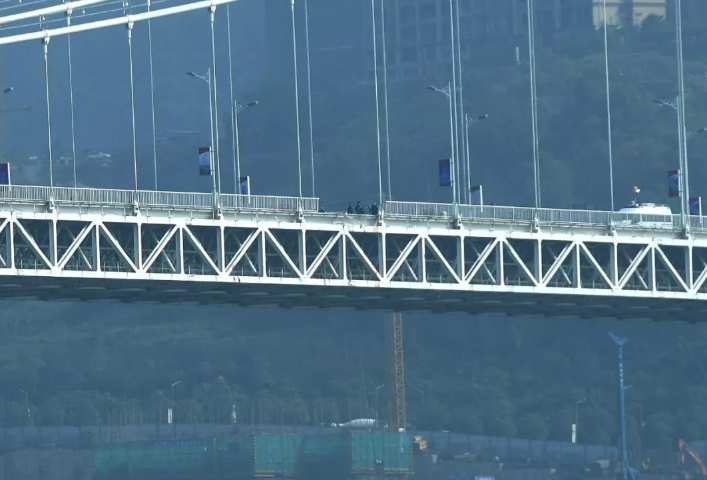 重慶公交車墜橋,引發(fā)的建筑安全思考!.png 重慶公交車墜橋,引發(fā)的建筑安全思考!.png