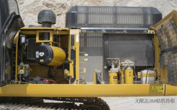 旋挖鉆機發(fā)動旋挖鉆發(fā)動機高溫“開鍋”的四大錯誤處理方式.jpg 旋挖鉆機發(fā)動旋挖鉆發(fā)動機高溫“開鍋”的四大錯誤處理方式.jpg