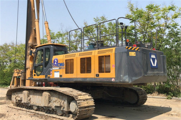 旋挖機冬歇前,先了解這些準備工作和檢查事項.jpg 旋挖機冬歇前,先了解這些準備工作和檢查事項.jpg