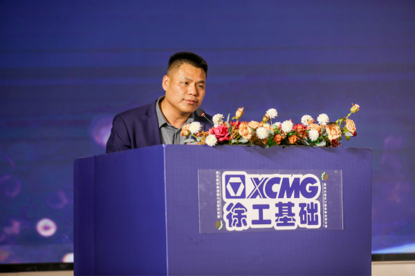 徐工旋挖鉆機(jī)春季訂貨會3月告捷!.jpg 徐工旋挖鉆機(jī)春季訂貨會3月告捷!.jpg