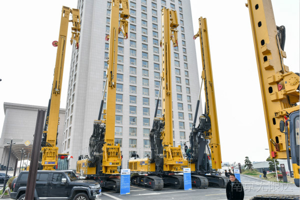 如何購買到稱心如意的旋挖鉆機(jī)?.jpg 如何購買到稱心如意的旋挖鉆機(jī)?.jpg