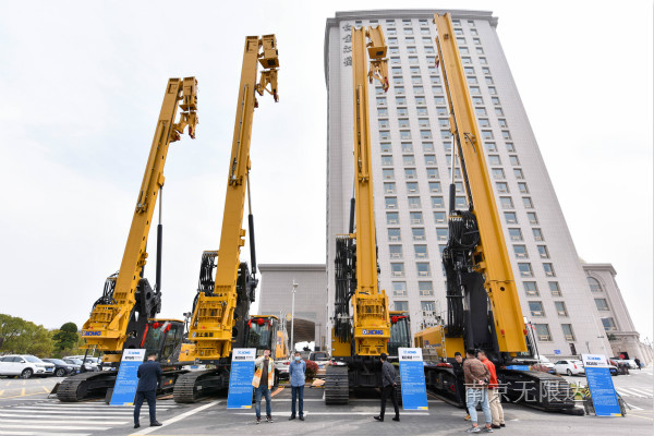 旋挖鉆機(jī)公司的經(jīng)營風(fēng)險有哪些?.jpg 旋挖鉆機(jī)公司的經(jīng)營風(fēng)險有哪些?.jpg