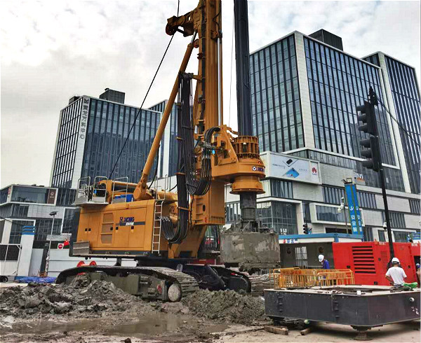 應(yīng)用旋挖鉆機成孔的原因.jpg 應(yīng)用旋挖鉆機成孔的原因.jpg